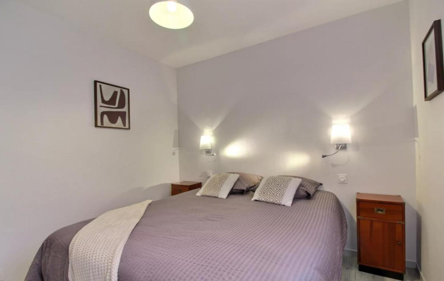 Appartement Hyper Centre Avec Garage Prive Concarneau Extérieur photo